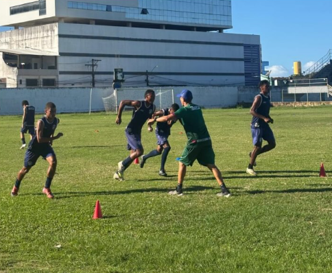 Barcelona de Ilhéus promove encontro de integração e palestras para categorias de base visando a estreia no Baiano