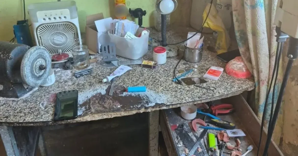 Homem é investigado por realizar procedimentos odontológicos de forma irregular em casa na Bahia