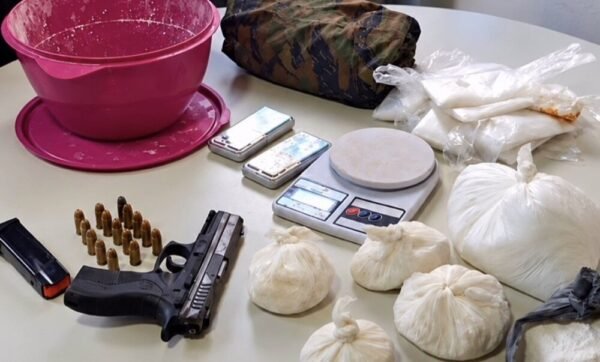 Ibirapitanga: PM apreende 3,5 kg de cocaína, pistola e munições durante ação em Itamarati