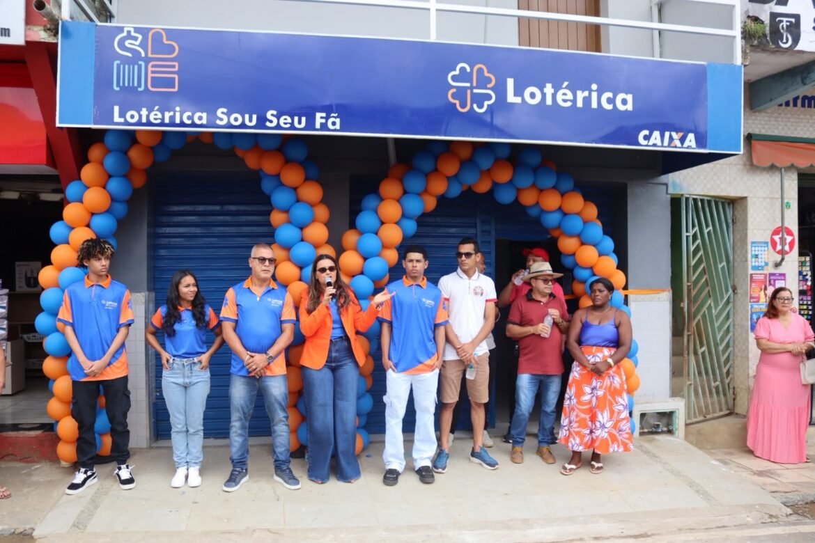 Prefeito Fernando Mansur e comunidade celebram inauguração da nova Lotérica Sou Seu Fã em Arataca